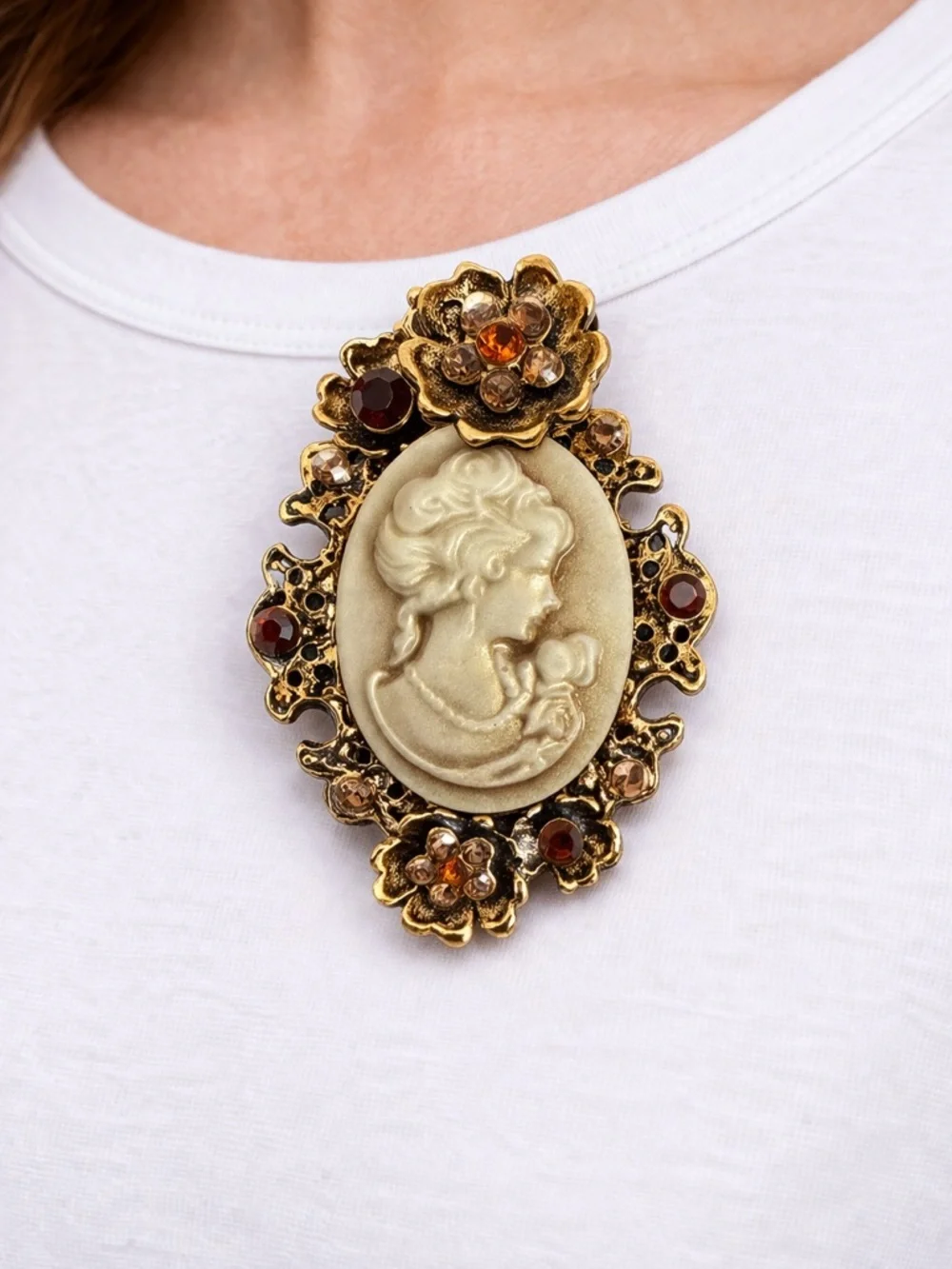 Vintage Gold Cameo Brooch with Amber Accents